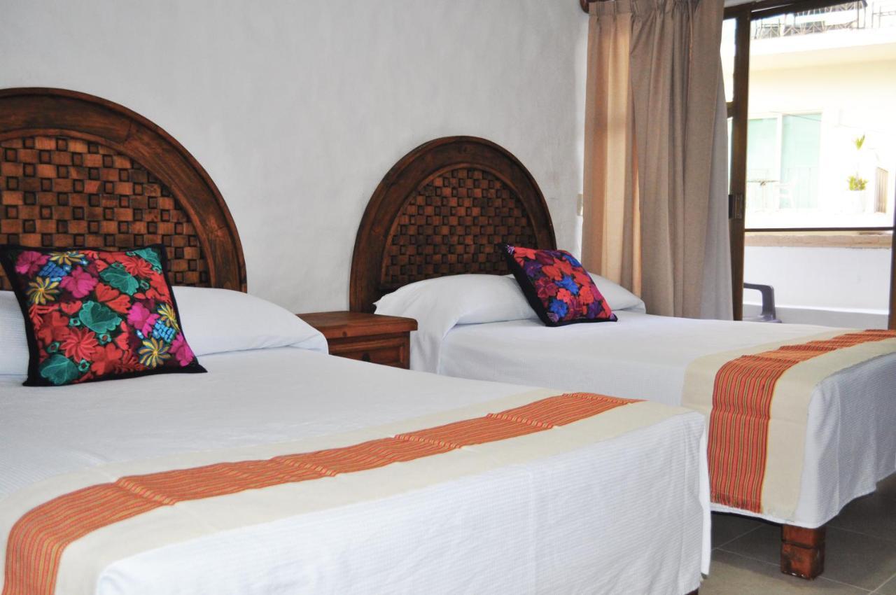 Petit Hotel Pilitas Puerto Vallarta Exterior foto