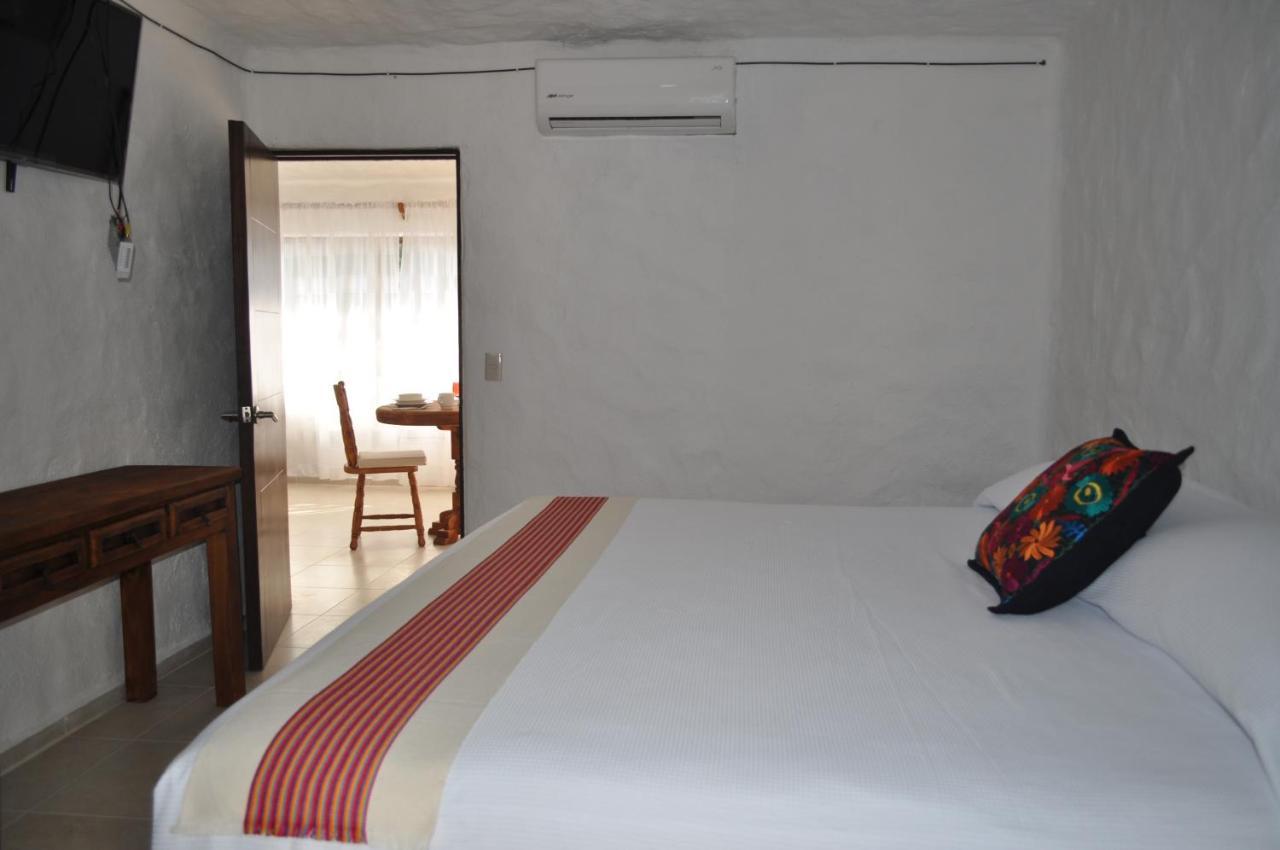 Petit Hotel Pilitas Puerto Vallarta Exterior foto